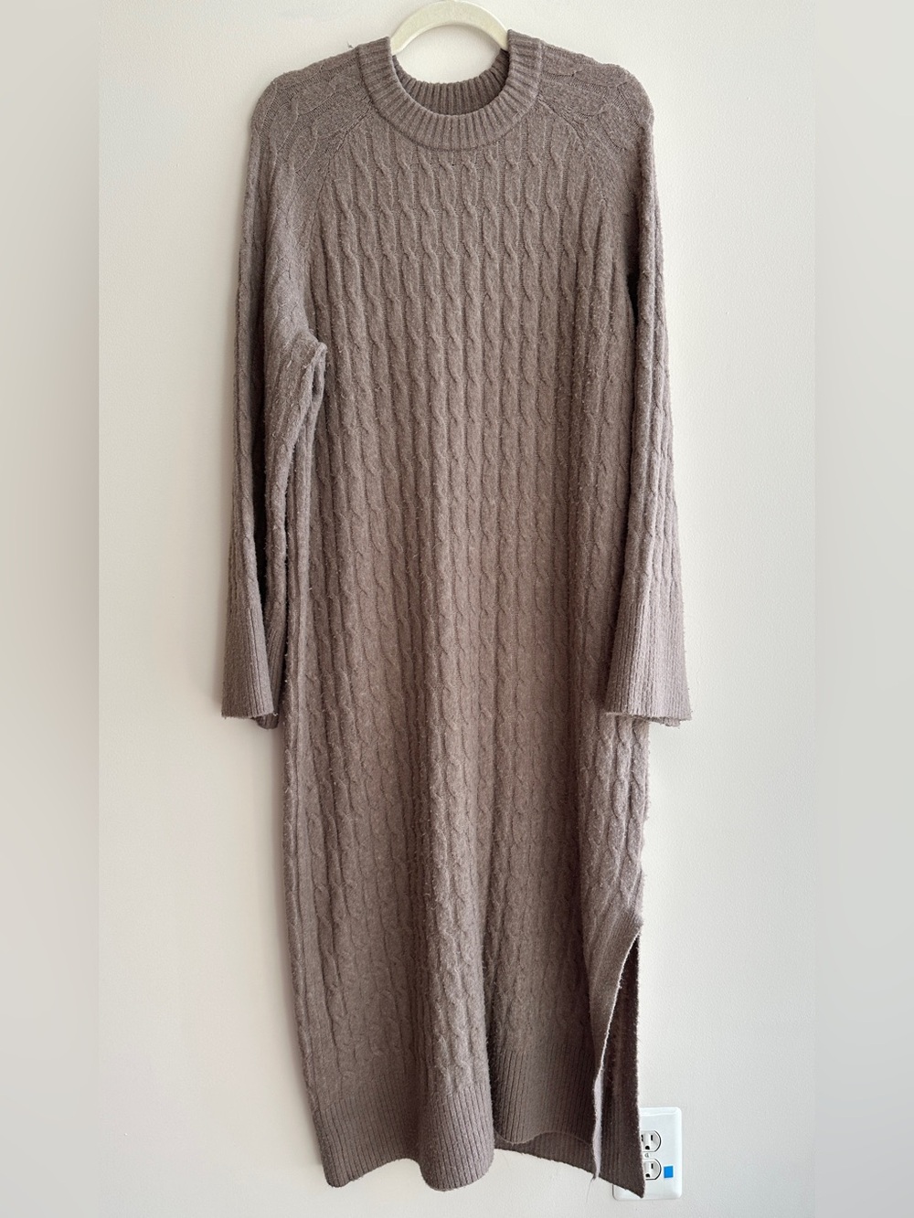 H&M Brown Wool Blend Cable Knit Sweater Maxi Dress, Cozy Fall, Size Medium